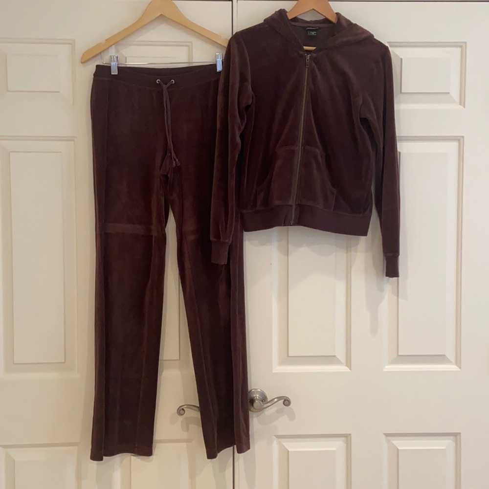 Brown Velvet Set